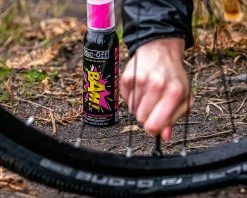 Muc-Off B.A.M ! Mousse De Latex Anti-crevaison 125ml 9 Muc-Off B.A.M ! Mousse De Latex Anti-crevaison 125ml -Outils-Pignon Soldes Muc Off B A M 20032 4